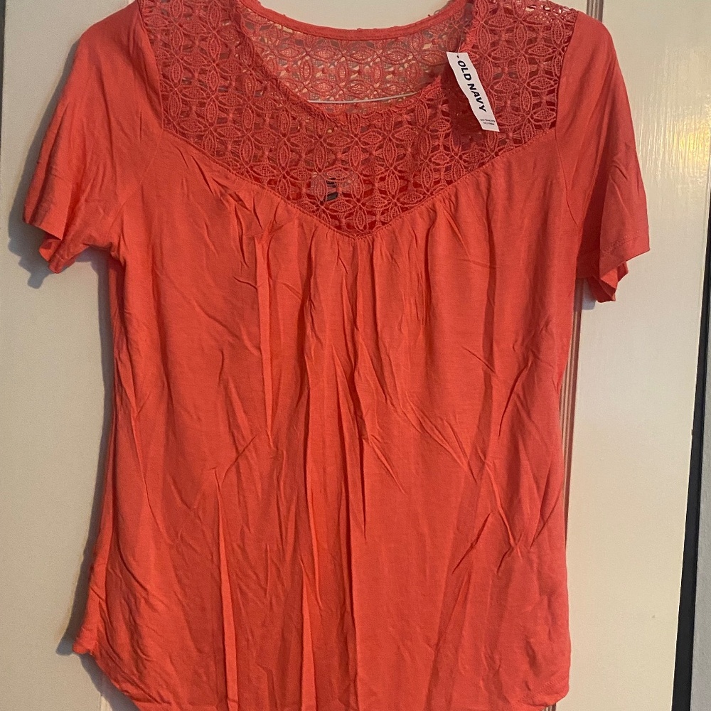 Old Navy - blouse with lace NWT